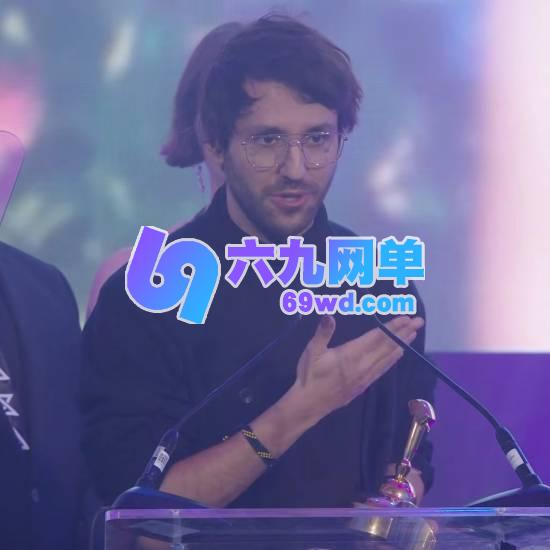 惺惺相惜?《光与影》获奖后提议大家来体验这款游戏-六九网单